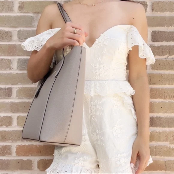 Kate Spade Large Tote - Picture 2 of 4